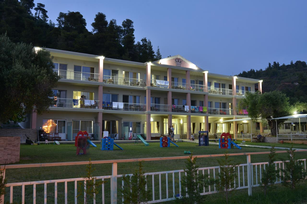 Crown Hotel Неа-Скиони Экстерьер фото